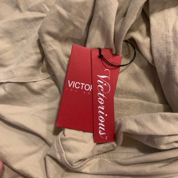 Victorious Los Angeles Khaki Loungewear - Picture 4 of 5